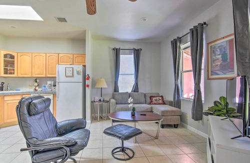Eleven Mile Corner Apartment | 'Best Night's Sleep' Apt Near Skydive Arizona