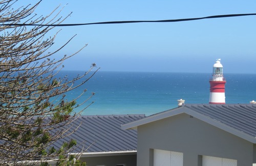 L'Agulhas Cottage | Best ocean views!