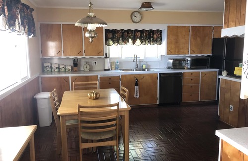 Northville House | BEST OF BOTH WORLDS! Ranch home located directly on the Great Lake Sacandaga