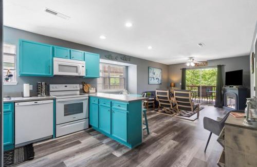Indian Point House | Best of Branson Duo - By Silver Dollar City
