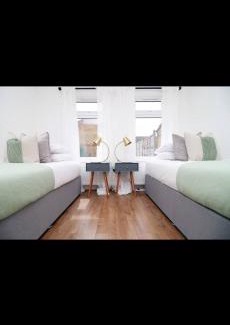 Cribbs Causeway House | Best place to stay in Bristol