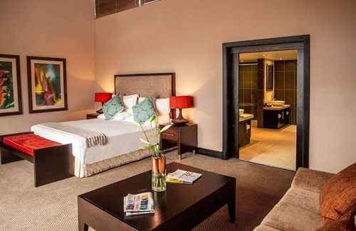 Maseru Hotel | Best Place to Stay in Lesotho! Onsite Pool & Spa! Close to Kingdom of the Sky