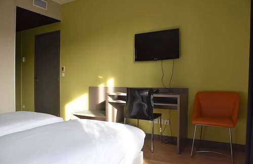 9th Arrondissement Hotel | Best Place to Stay in Lyon! Pet-friendly and Central Hotel with Onsite Parking!