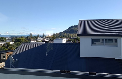 Mount Maunganui House | Best position in Mt Maunganui, quiet yet central. 300 m from beach & Pilot Bay