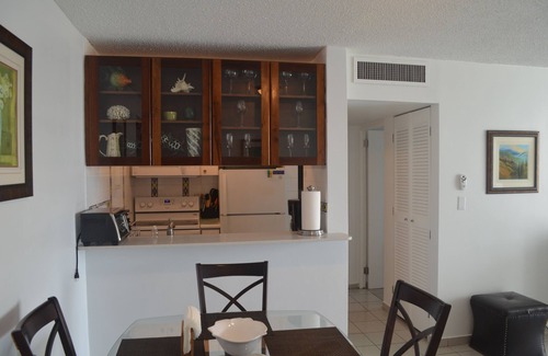 Isla Verde Condo | Best Price, Best Beach, Best Building, Best Reviews Marbella del Caribe Este