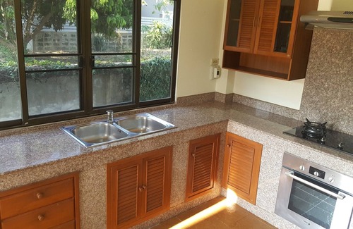 Chiang Mai House | Best Price Villa with Garden and Swimming Pool! Free Transfer and daily Shuttle!
