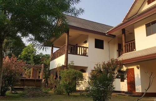 Chiang Mai House | Best Price Villa with Garden and Swimming Pool! Free Transfer and daily Shuttle!