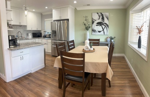 Willow Glen House | Best Value Charming Comfy 4B2B SAN JOSE PRIME LOCATION