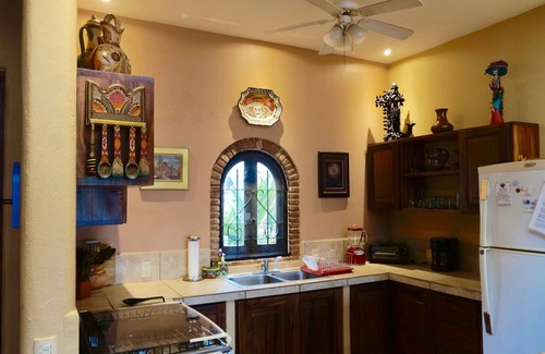 San Francisco House | Best Value in San Pancho & near the beach! Peaceful Casa Flores