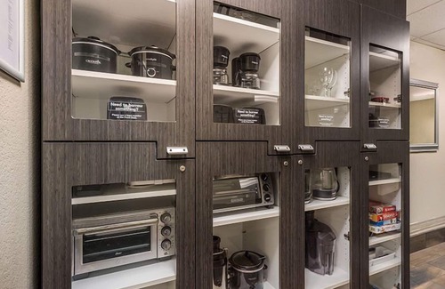 Santa Clara Hotel | Best Value, Quality Stay! Fully-equipped Kitchen, Pet-friendly Property!