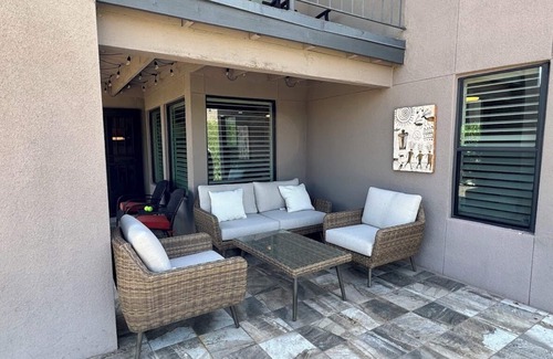 Tucson Condo | Best VIEWS & largest Extended Patio in the entire community of The Greens
