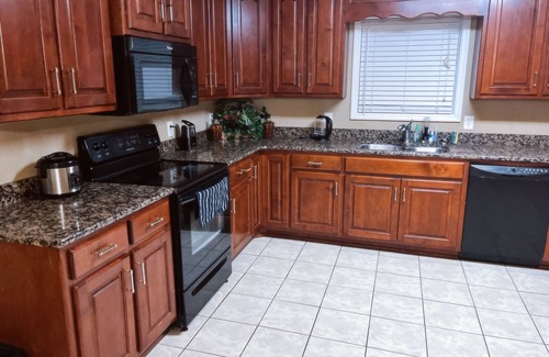 Normal House | Best VRBO in Huntsville, Alabama: Charming Private Room Close to Everything