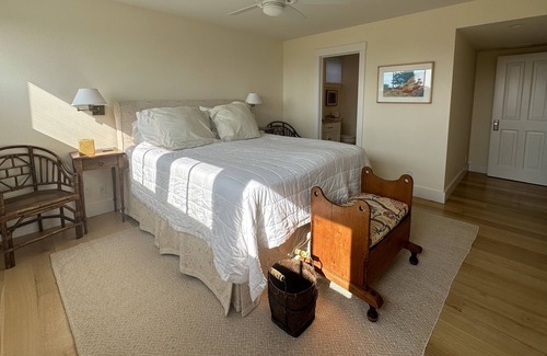 Chilmark House | Best Water Views in Chilmark! Private beach, 6 bedrooms, large family home