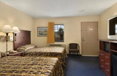 Viavant - Venetian Isles Hotel | Best Way Inn & Suites