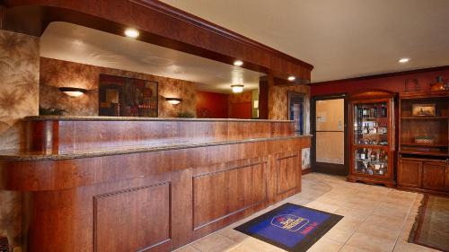 Jackson Hotel | Best Western Amador Inn