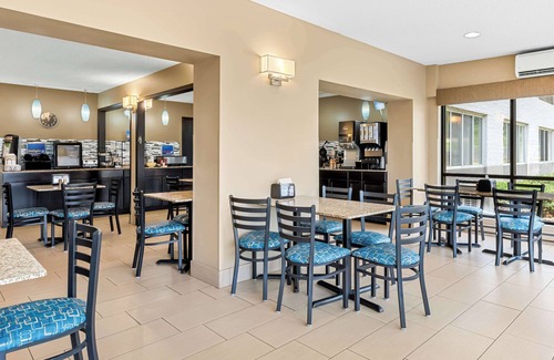 West Baraboo Hotel | Best Western Baraboo Inn