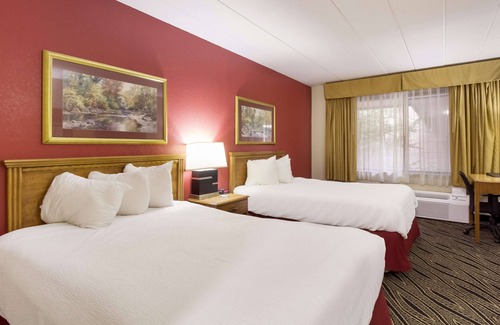 LaVale Hotel | Best Western Braddock Inn
