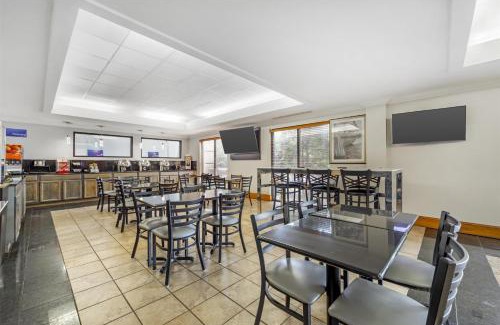 North East Hotel | Best Western Chesapeake Bay North Inn