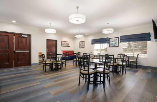 Coffeyville Hotel | Best Western Coffeyville Central Business District Inn and Suites