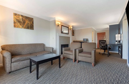 Selma Hotel | Best Western Colonial Inn