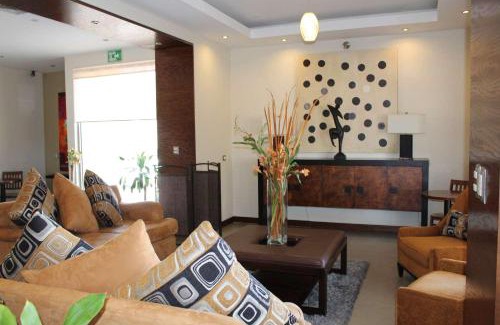 Cuauhtemoc Hotel | Best Western Cumbres Inn Cd. Cuauhtemoc