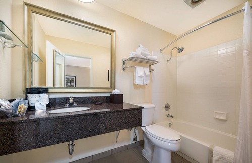 Danville Hotel | Best Western Danville Sycamore Inn