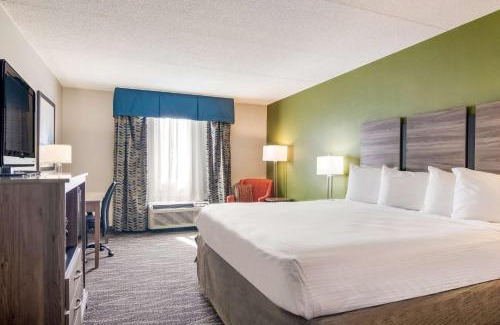 New Philadelphia Hotel | Best Western Dutch Valley Inn
