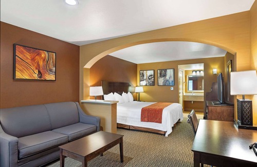 Exeter Hotel | Best Western Exeter Inn & Suites