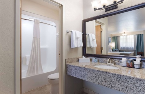 Mountain Home Hotel | Best Western Foothills Inn