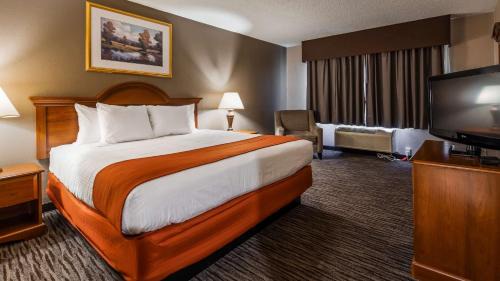 Utica Hotel | Best Western Gateway Adirondack Inn