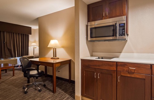 Utica Hotel | Best Western Gateway Adirondack Inn