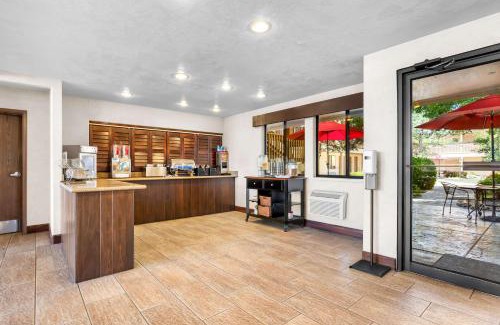 Clifton Hotel | Best Western Grande River Inn & Suites