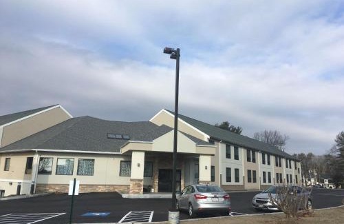 Seabrook Hotel | Best Western Hampshire Inn & Suites