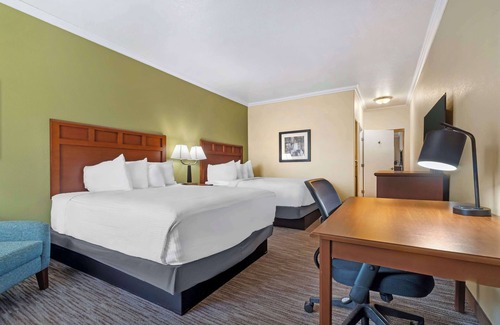 Realitos Hotel | Best Western Hebbronville Inn