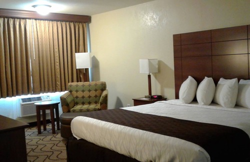 Nut Tree Hotel | Best Western Heritage Inn