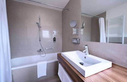 Weibersbrunn Hotel | Best Western Hotel Brunnenhof