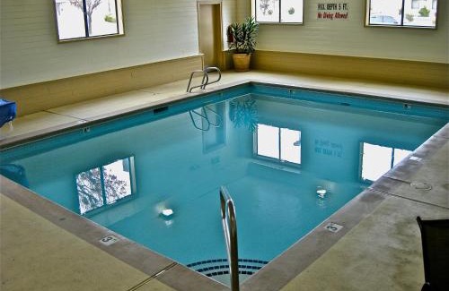 Ontario Hotel | Best Western Inn & Suites