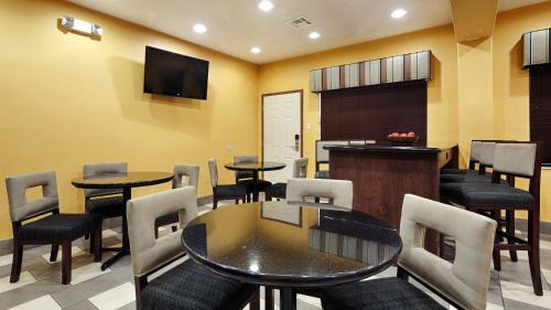 LaPlace Hotel | Best Western La Place Inn