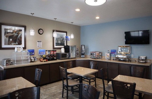 Montgomery Hotel | Best Western Lake Conroe Inn