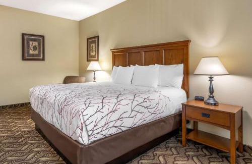 Ahsahka Hotel | Best Western Lodge at River's Edge
