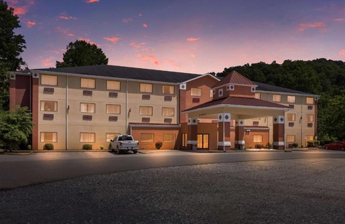 Chapmanville Hotel | Best Western Logan Inn
