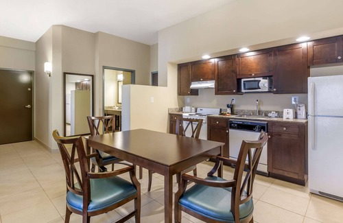 Naples Hotel | Best Western Naples Plaza Hotel