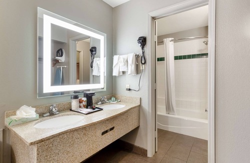 West San Antonio Hotel | Best Western near Lackland AFB/SeaWorld