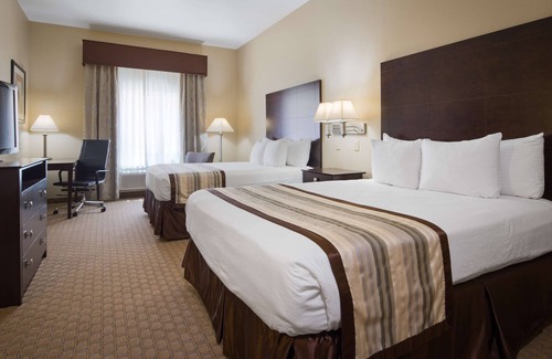 Clear Creek Hotel | Best Western Oasis Inn