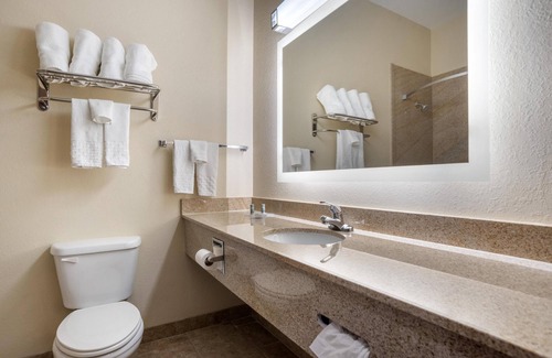 Opp Hotel | Best Western Opp Inn