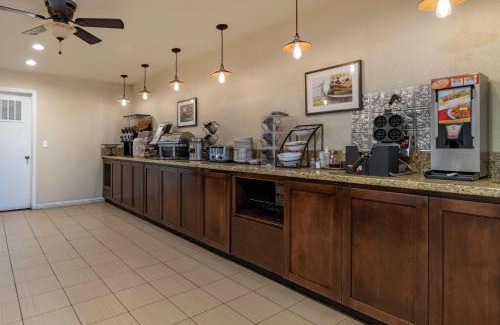 Turlock Hotel | Best Western Orchard Inn