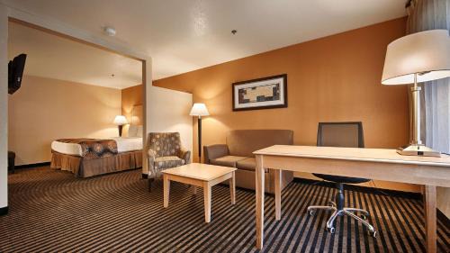 Modesto Hotel | Best Western Palm Court Inn