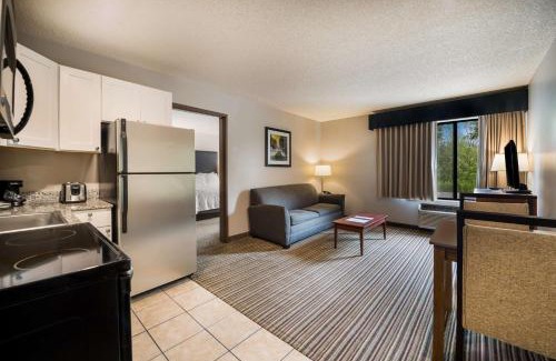 Mauston Hotel | Best Western Park Oasis Inn