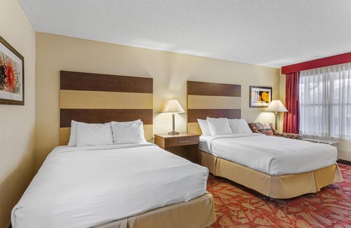 Ruidoso Downs Hotel | Best Western Pine Springs Inn