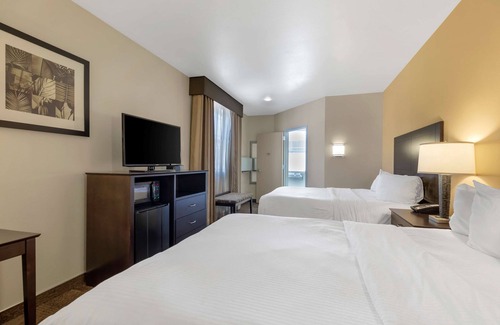 Lusk Hotel | Best Western Pioneer